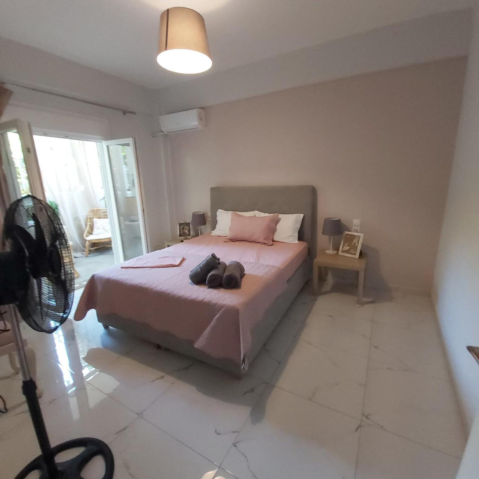Eytyhias Yard Apartments In Poros Poros Town Extérieur photo