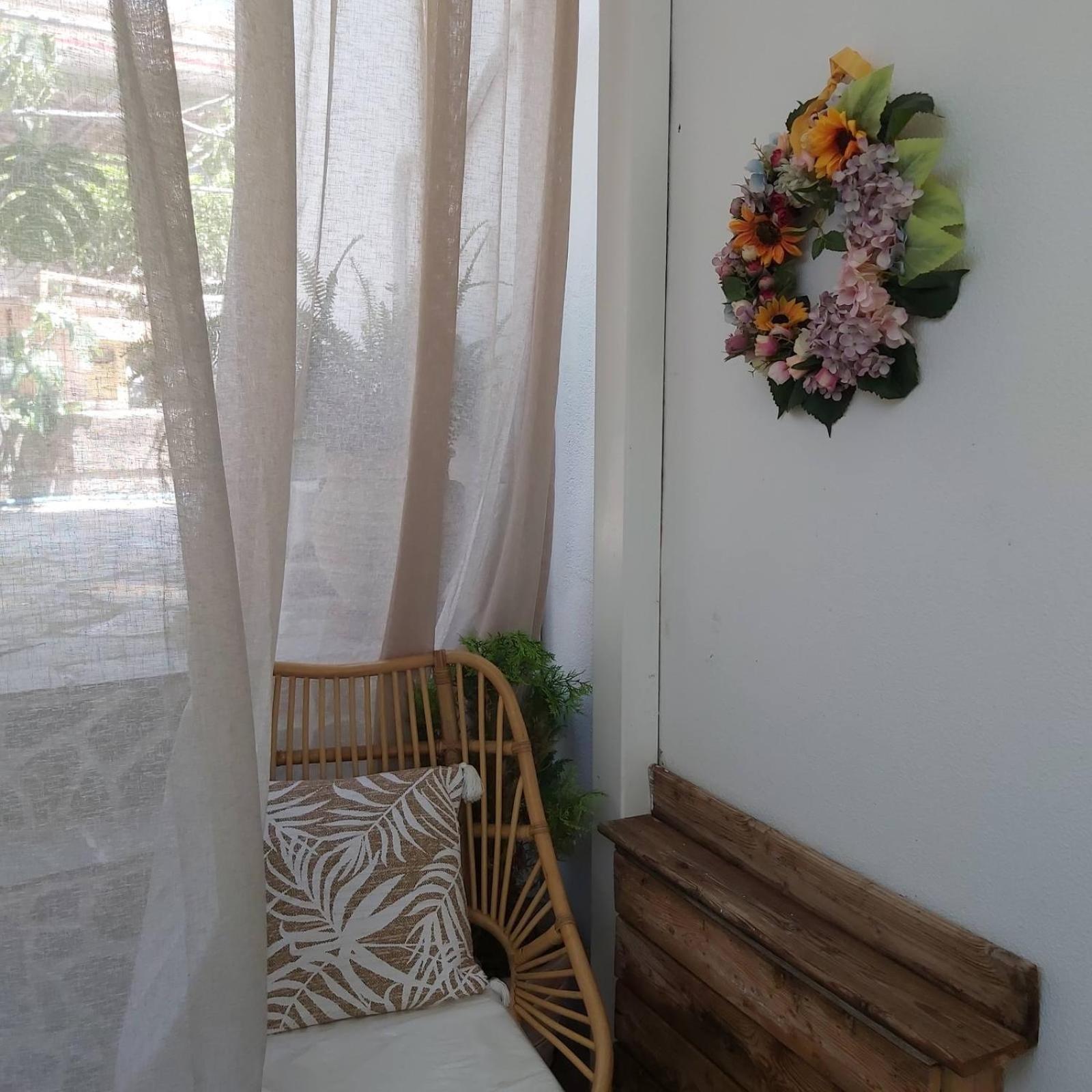 Eytyhias Yard Apartments In Poros Poros Town Extérieur photo