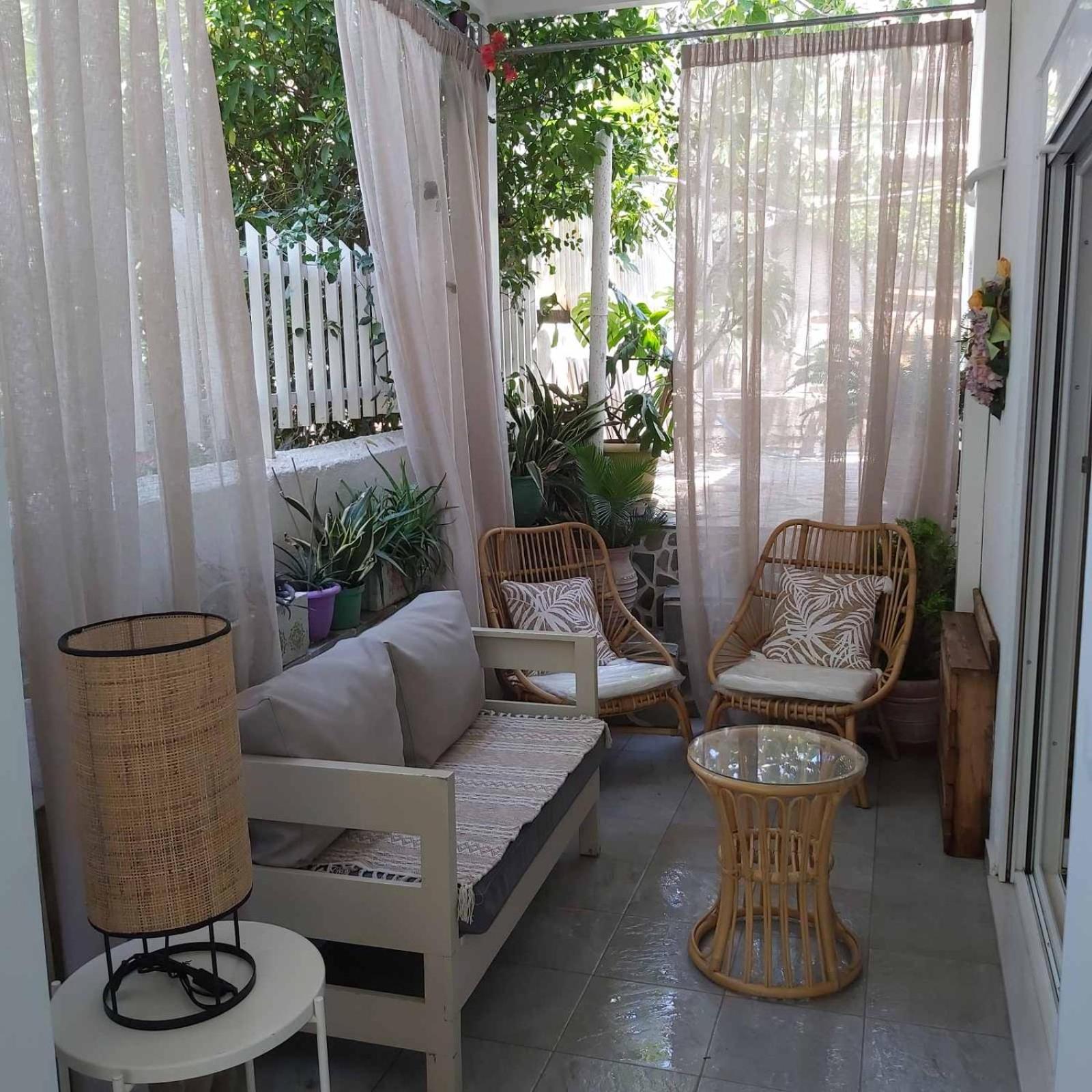 Eytyhias Yard Apartments In Poros Poros Town Extérieur photo